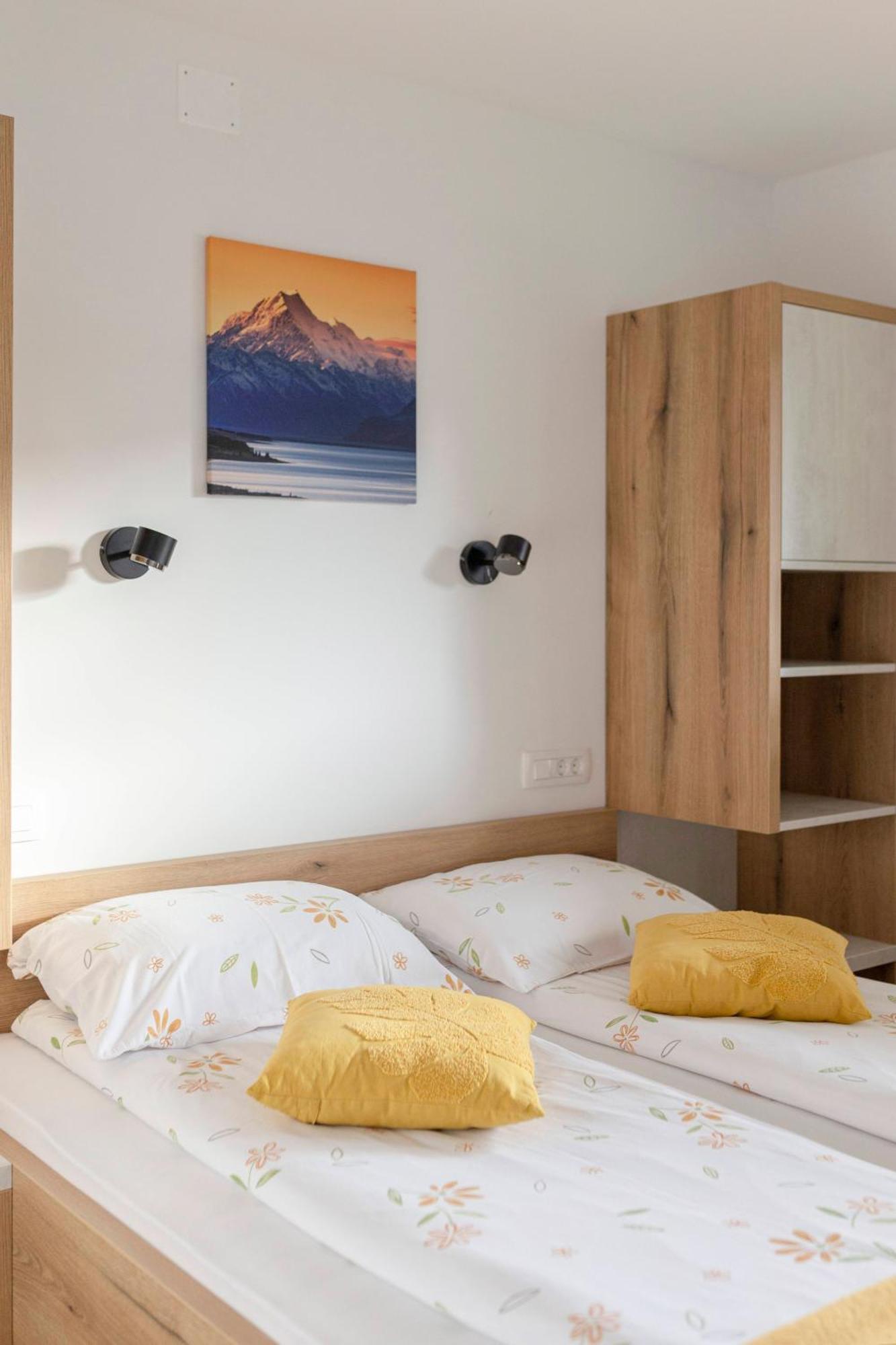 Apartmaji Hodak Бохинь Экстерьер фото