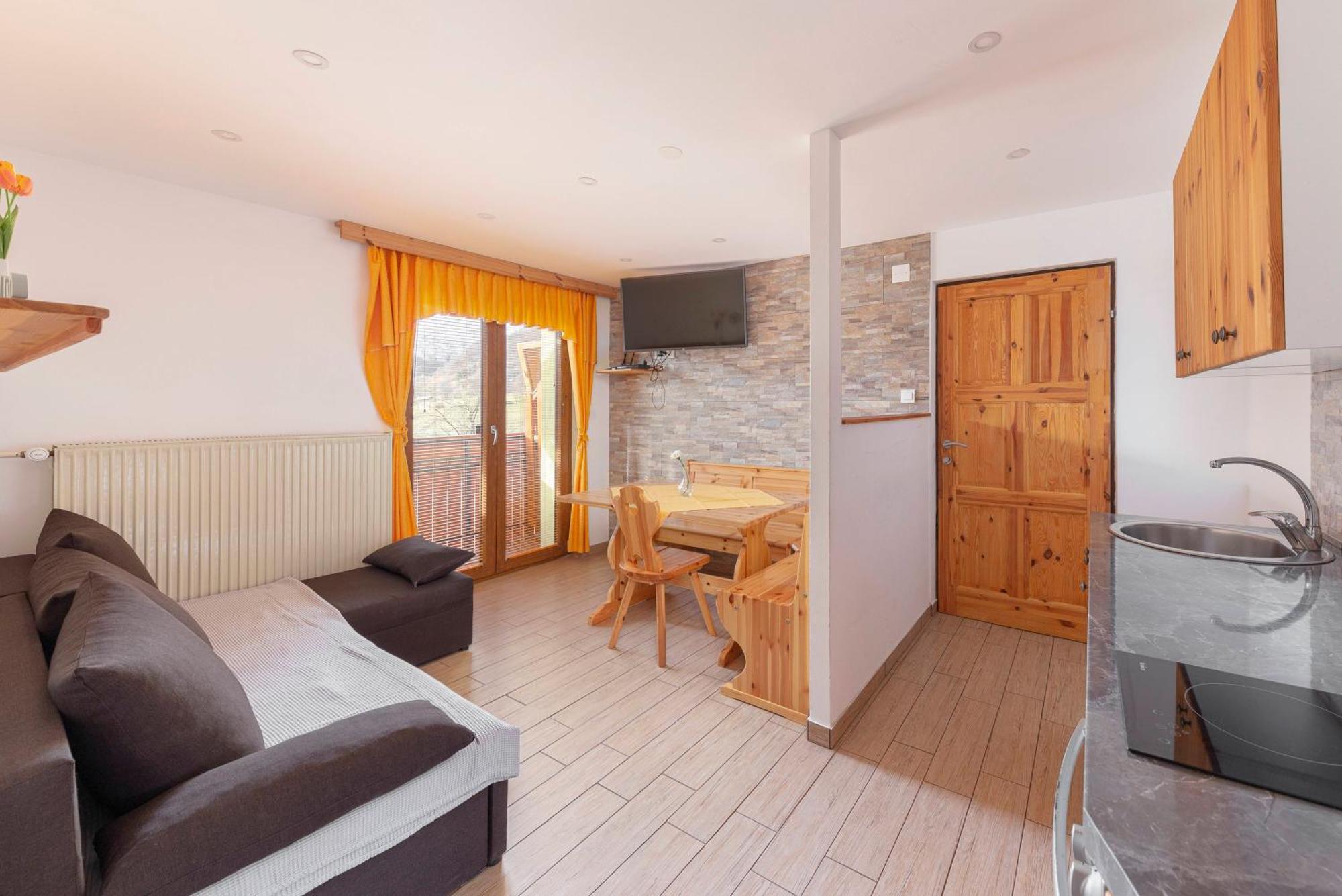 Apartmaji Hodak Бохинь Экстерьер фото